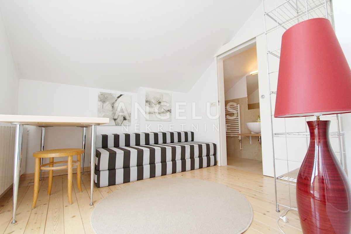 Appartement À louer - GRAD ZAGREB ZAGREB