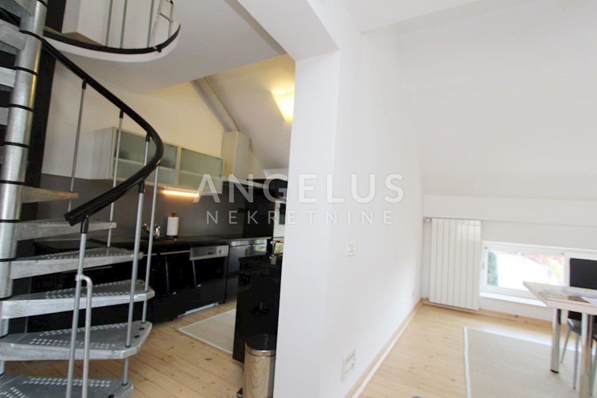 Appartement À louer - GRAD ZAGREB ZAGREB