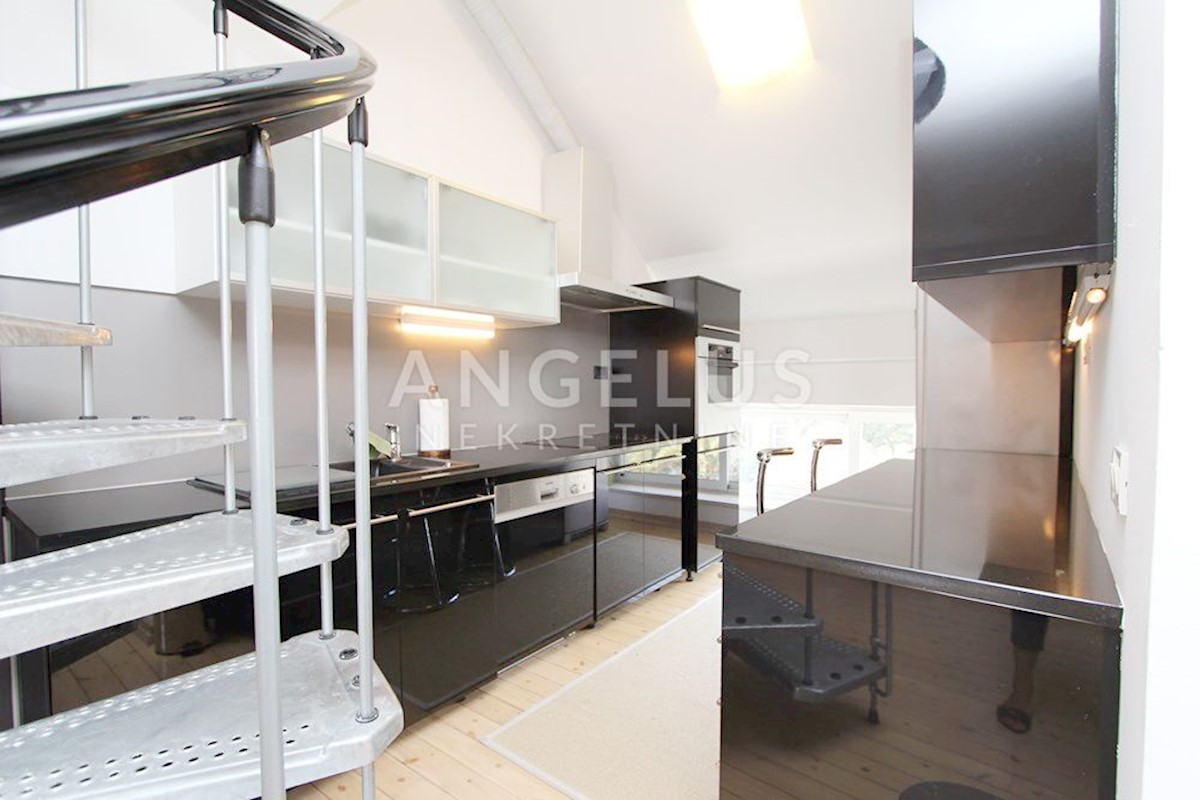 Appartement À louer - GRAD ZAGREB ZAGREB