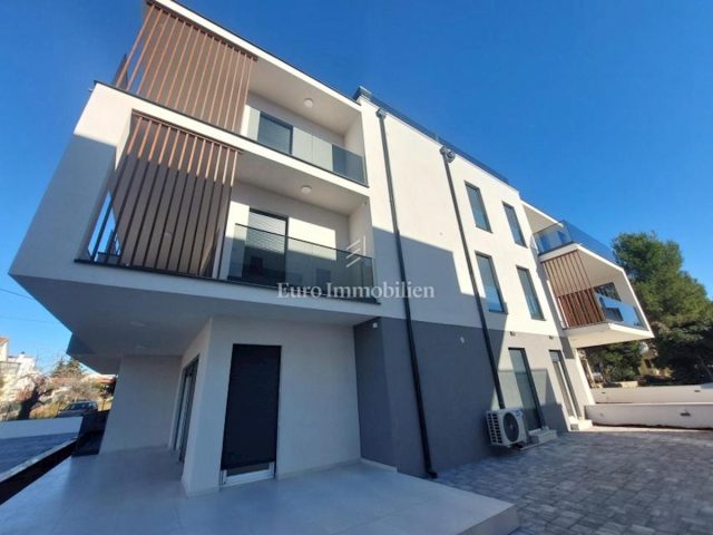 Appartement à vendre 99 m² – Srima