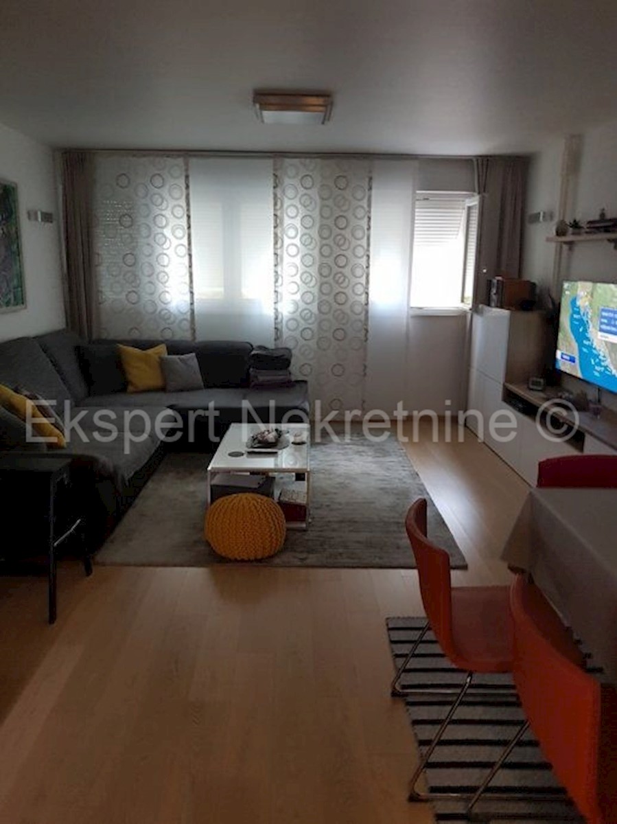 Flat For sale - SPLITSKO-DALMATINSKA SPLIT