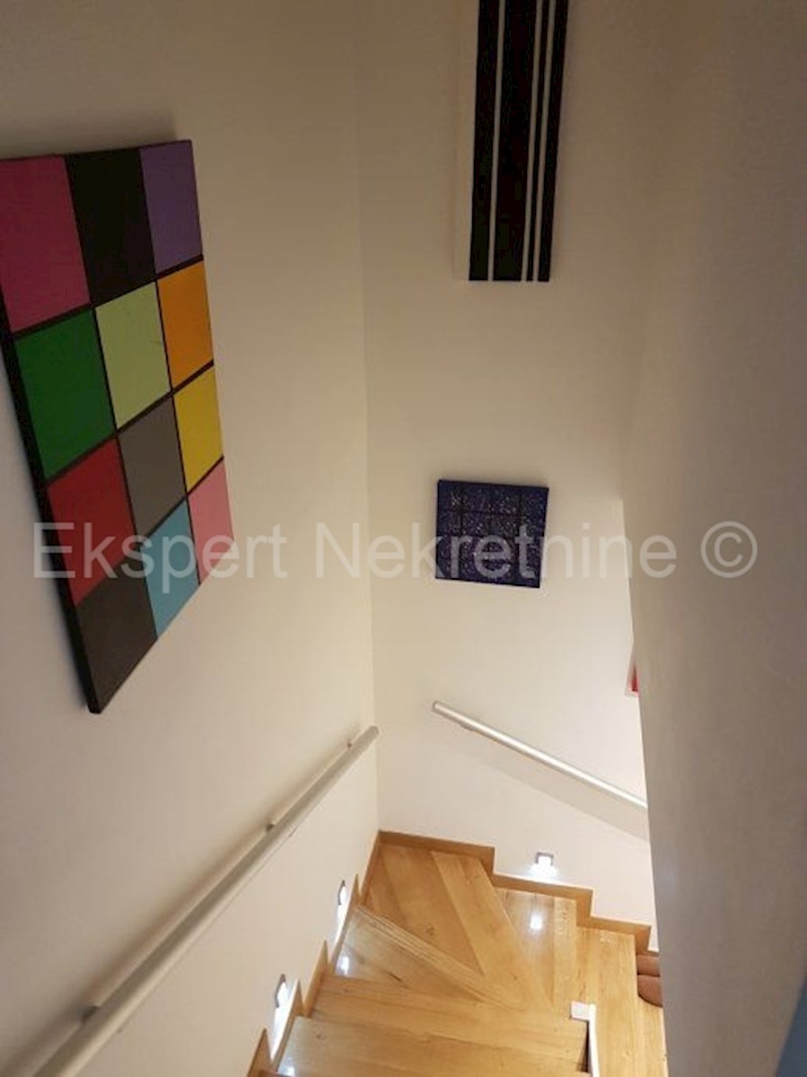 Flat For sale - SPLITSKO-DALMATINSKA SPLIT