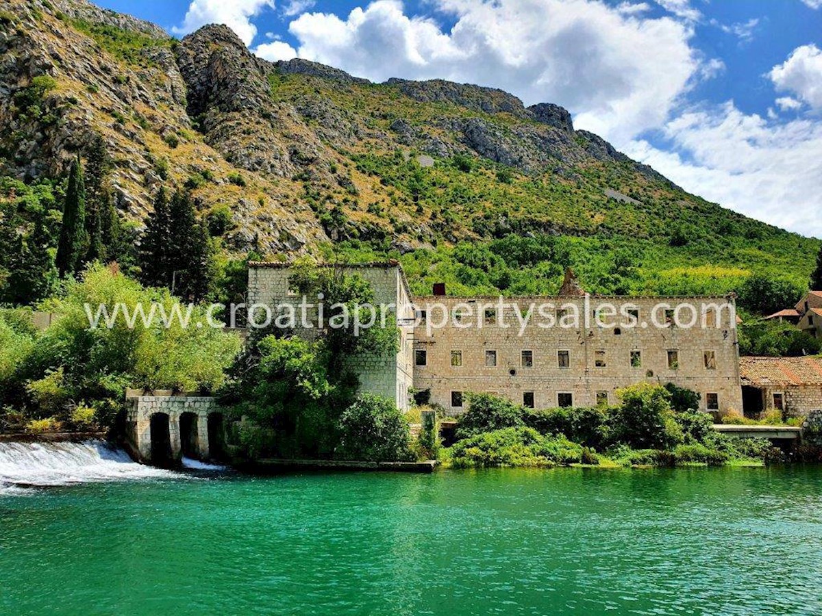 Casa In vendita - DUBROVAČKO-NERETVANSKA DUBROVNIK