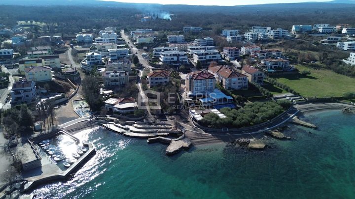 Hiša Naprodaj - Primorsko-goranska Krk - foto 2/33