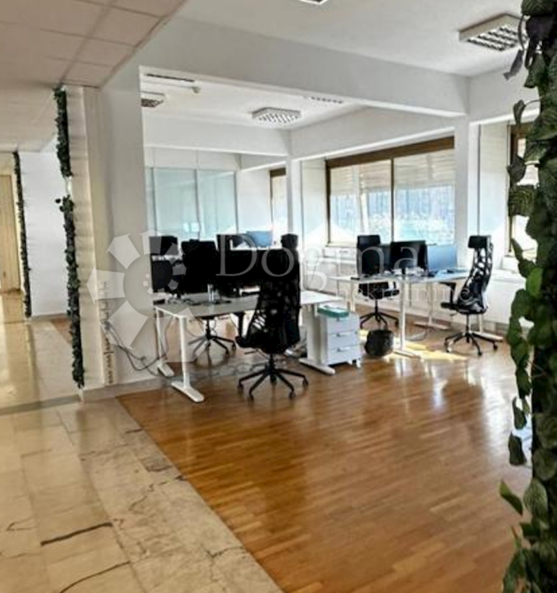 Business premises For rent - SPLITSKO-DALMATINSKA SPLIT