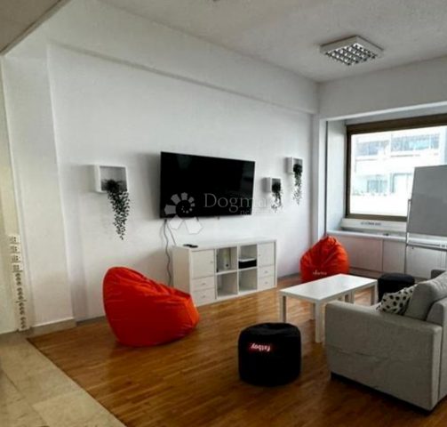 Business premises For rent - Splitsko-dalmatinska Split - foto 2/3
