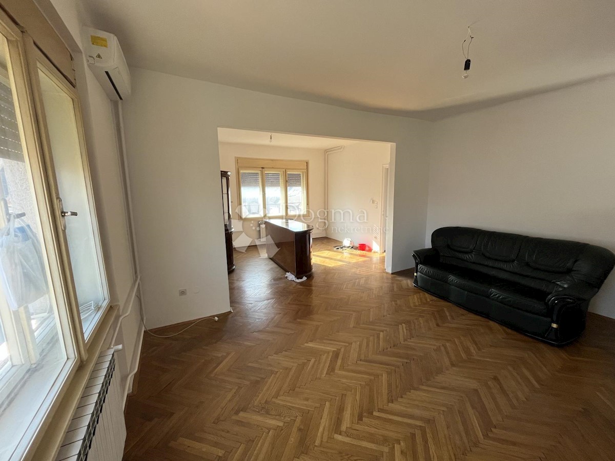 Apartment Zu verkaufen