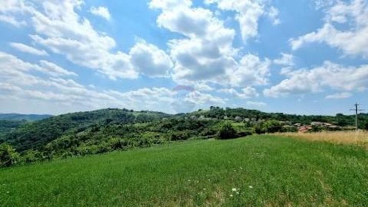 Parcela na predaj 1000 m² – Kašćerga