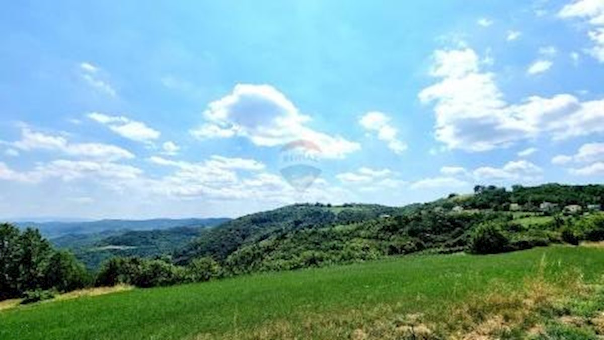 Działka Na sprzedaż - ISTARSKA PAZIN