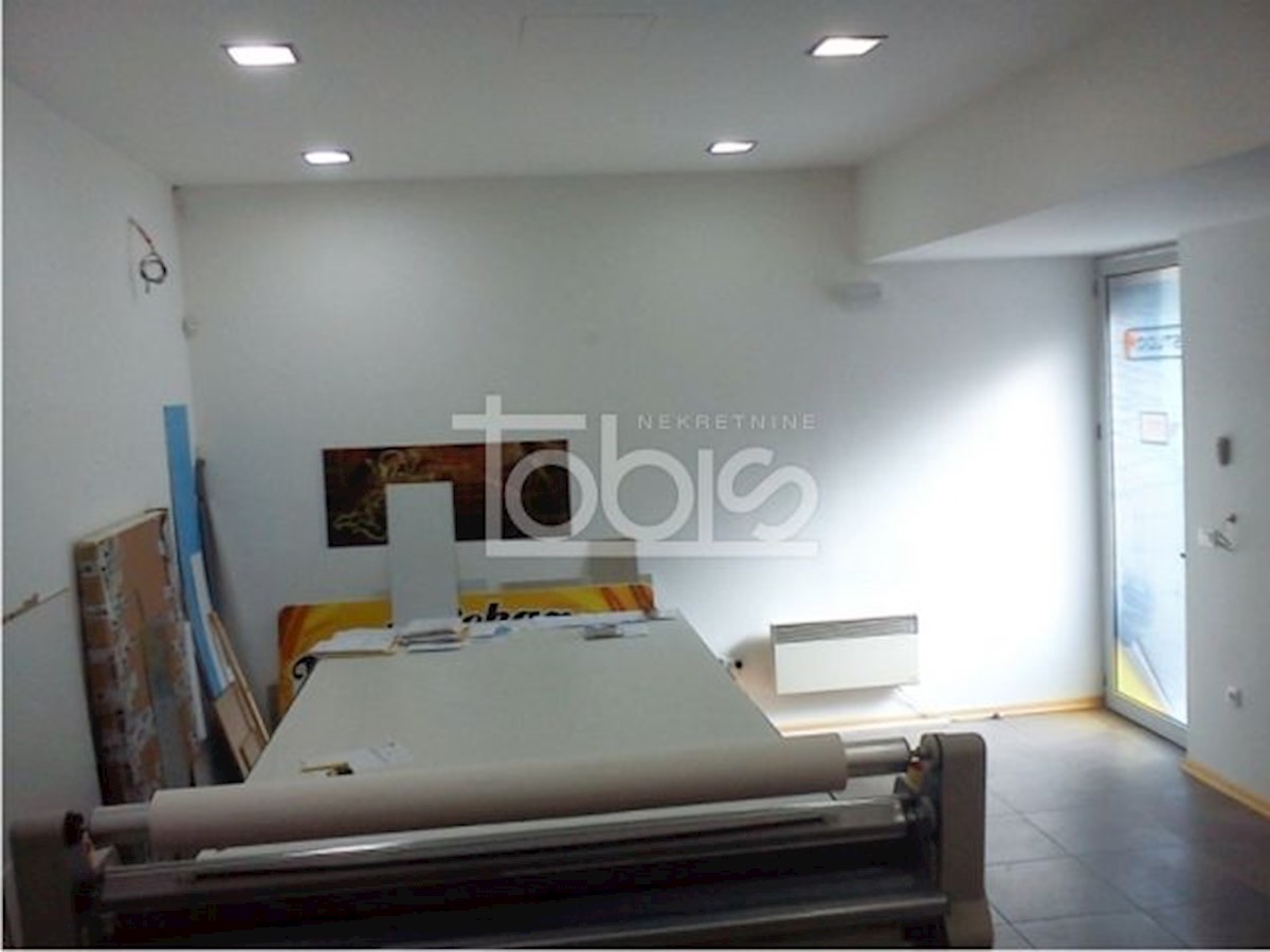 Business premises For sale - ZADARSKA ZADAR