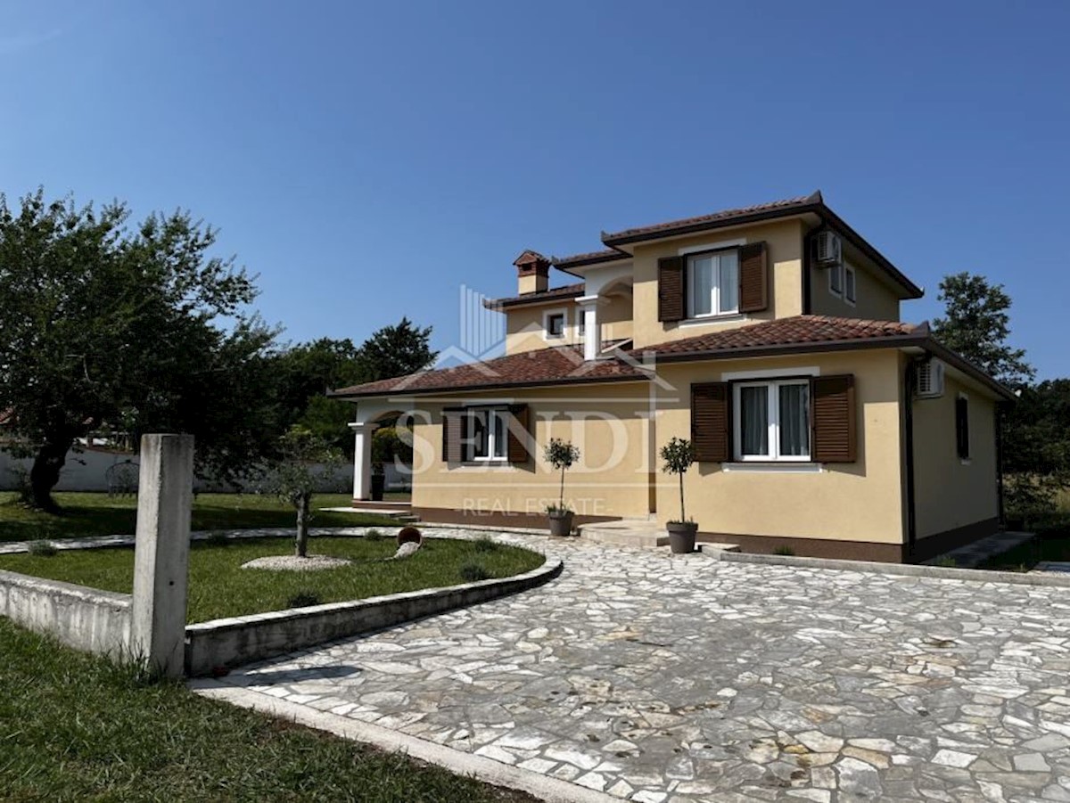 Maison À vendre - ISTARSKA SVETA NEDELJA