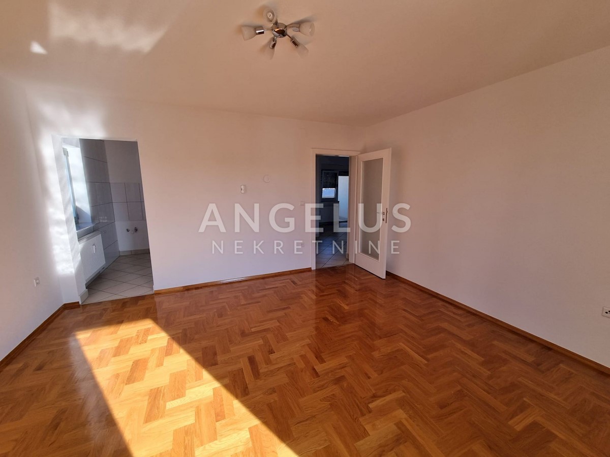 Appartement À vendre - GRAD ZAGREB ZAGREB