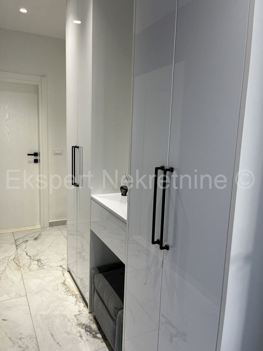 Appartement À vendre - SPLITSKO-DALMATINSKA ČIOVO