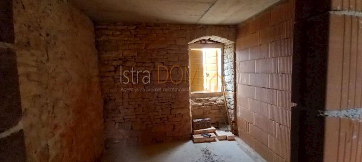 House For sale - ISTARSKA VODNJAN