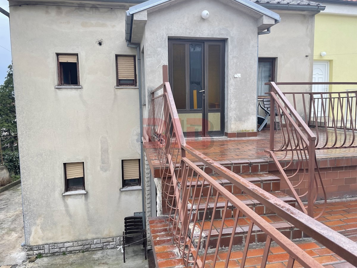 Kuća Na prodaju - PRIMORSKO-GORANSKA CRIKVENICA
