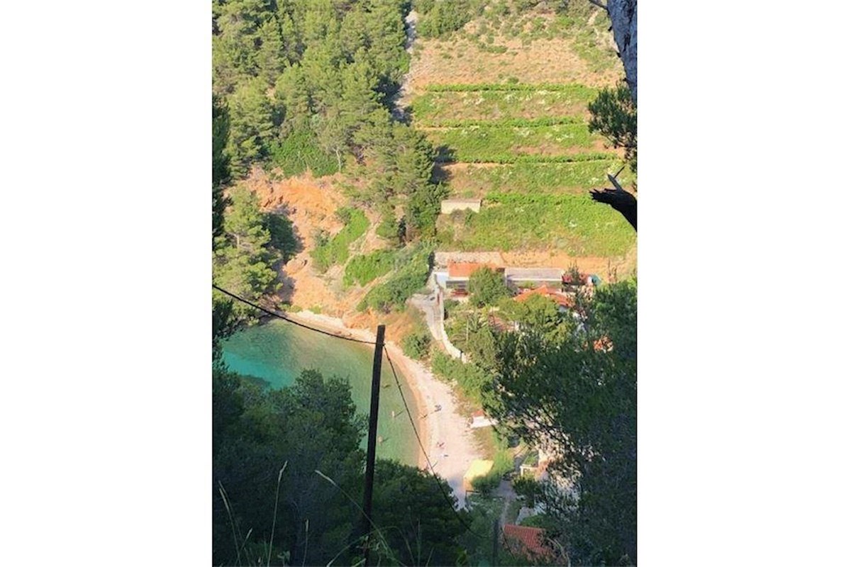 Land For sale - SPLITSKO-DALMATINSKA HVAR