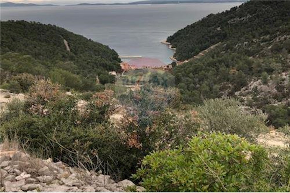 Land For sale - SPLITSKO-DALMATINSKA HVAR