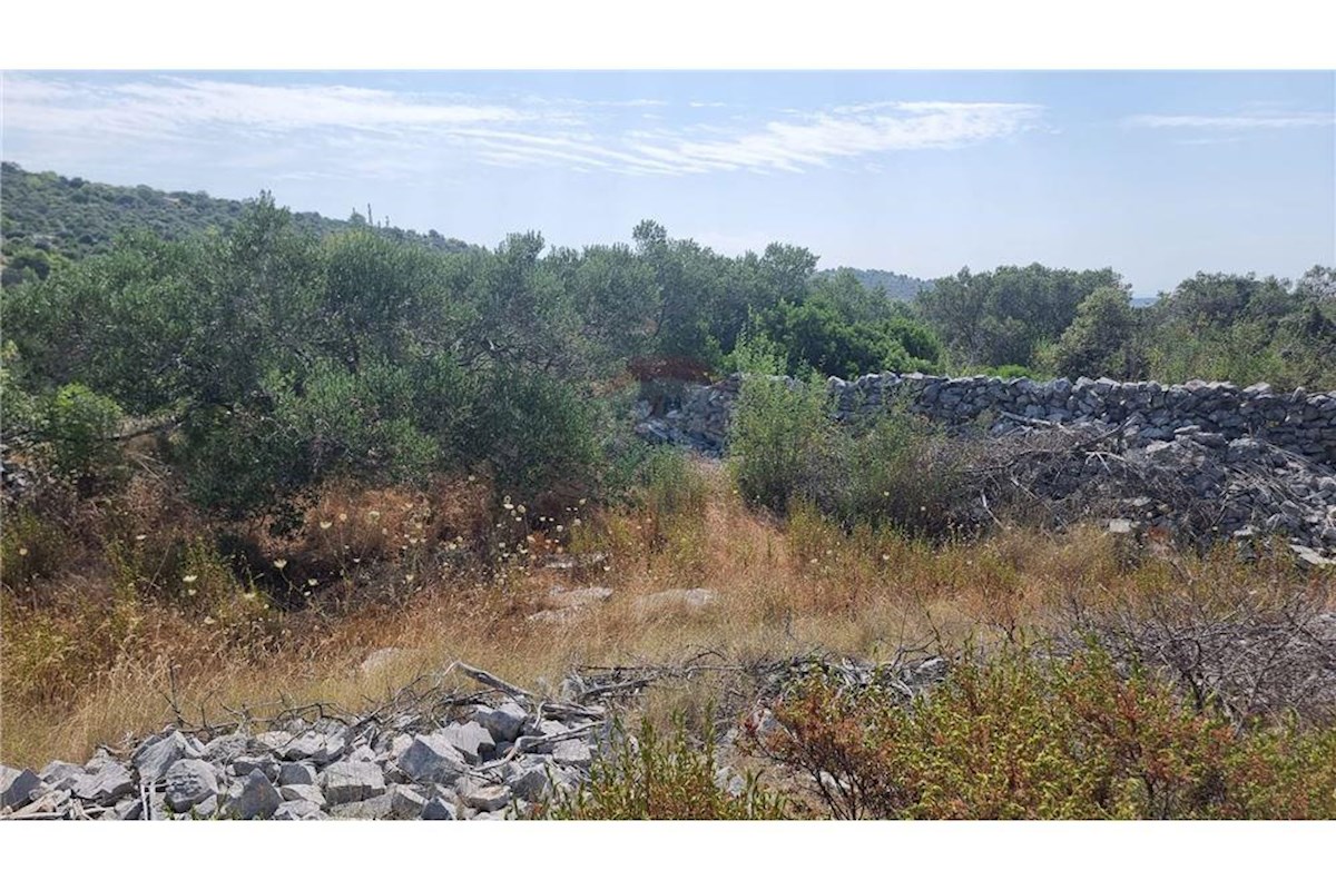 Land For sale - SPLITSKO-DALMATINSKA TROGIR