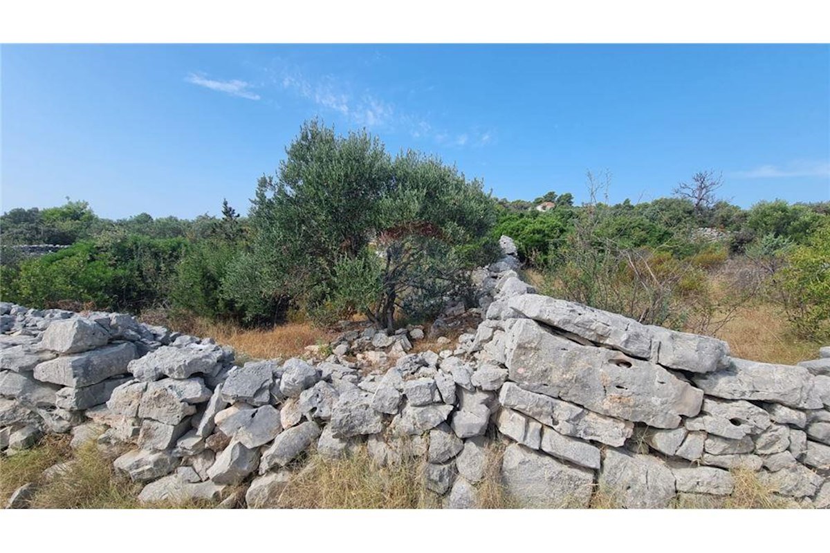 Land For sale - SPLITSKO-DALMATINSKA TROGIR