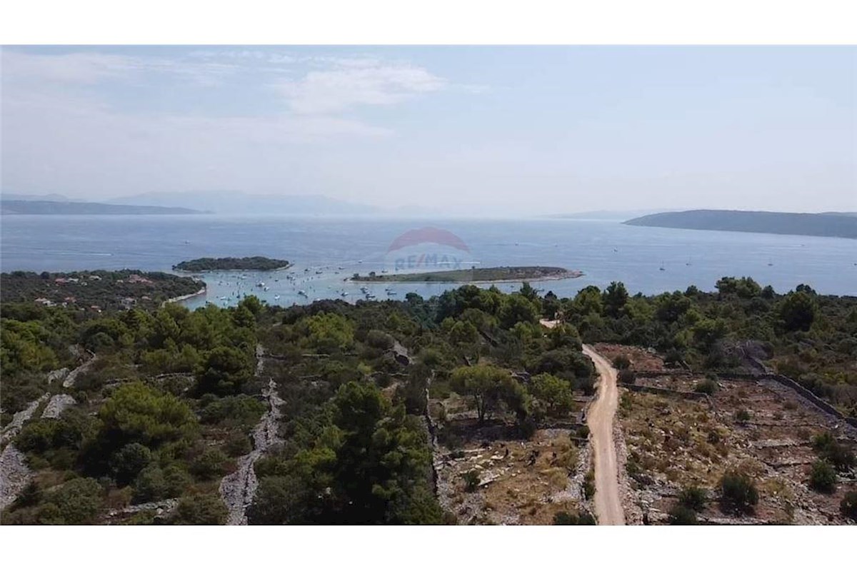 Land For sale - SPLITSKO-DALMATINSKA TROGIR