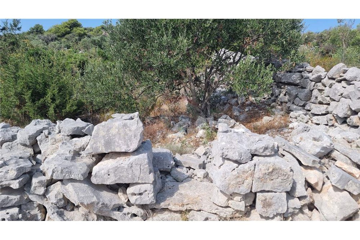 Land For sale - SPLITSKO-DALMATINSKA TROGIR