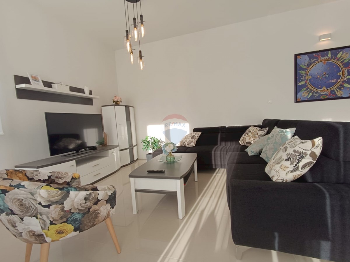 Apartma Na predaj - ŠIBENSKO-KNINSKA VODICE