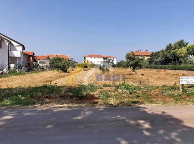 Pozemok na predaj 2800 m² – Poreč