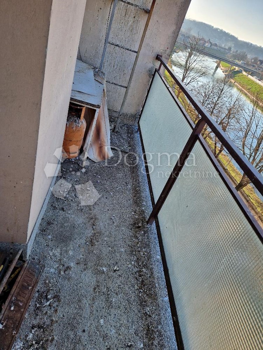 Apartmán Na predaj - KARLOVAČKA KARLOVAC