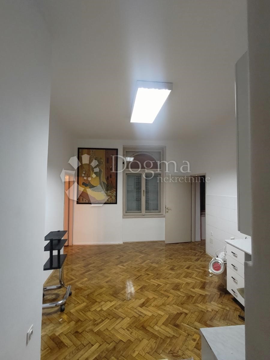 Apartmán Na predaj - PRIMORSKO-GORANSKA RIJEKA