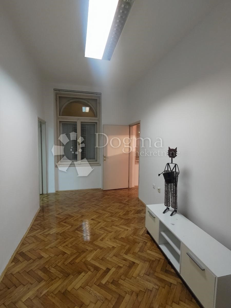 Apartmán Na predaj - PRIMORSKO-GORANSKA RIJEKA