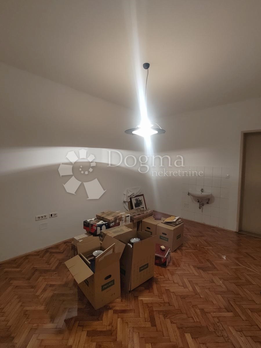 Apartmán Na predaj - PRIMORSKO-GORANSKA RIJEKA