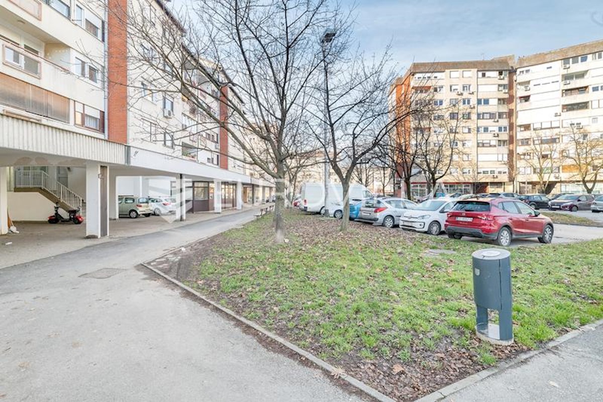 Locaux commerciaux À vendre - GRAD ZAGREB ZAGREB