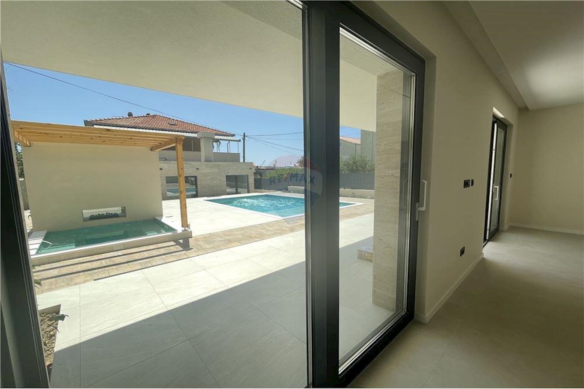 House For sale - SPLITSKO-DALMATINSKA TROGIR