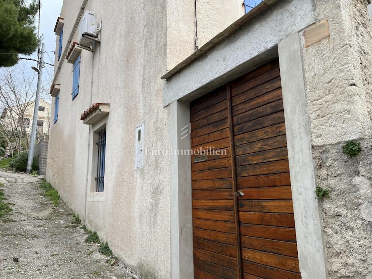 Haus Zu verkaufen - PRIMORSKO-GORANSKA MALI LOŠINJ