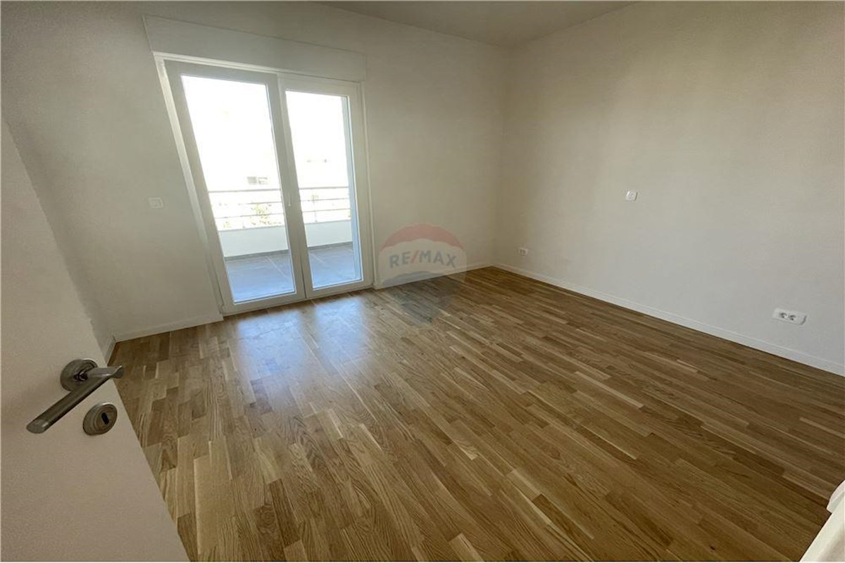 Apartma Na predaj - SPLITSKO-DALMATINSKA SEGET