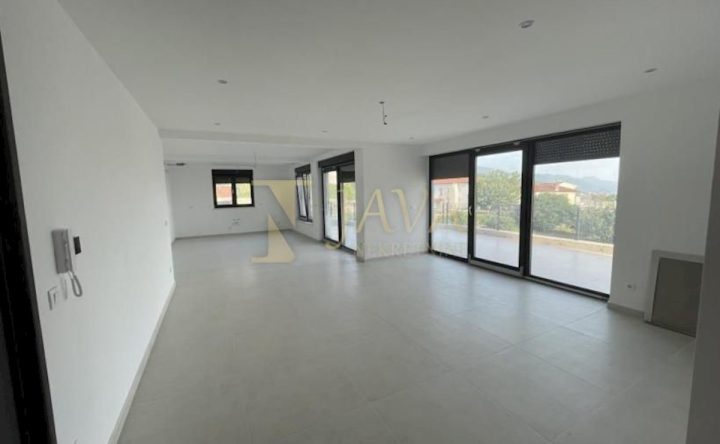 Apartma na predaj 179 m² – Matulji