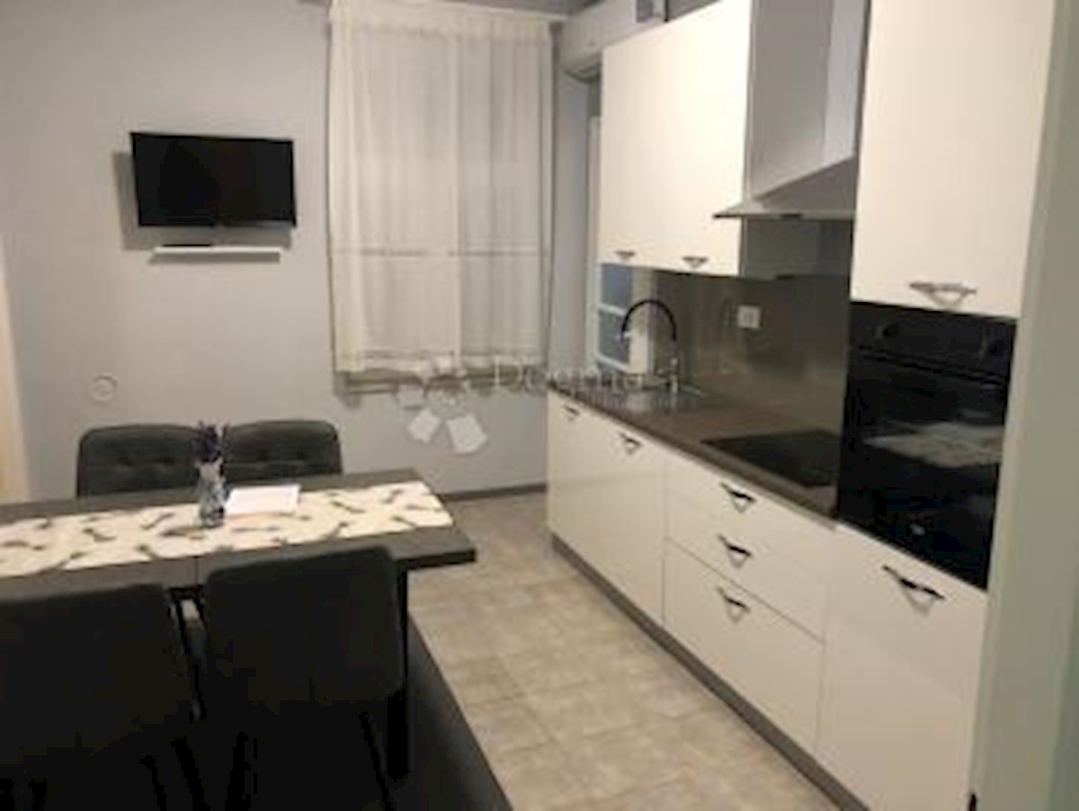 Flat For rent - PRIMORSKO-GORANSKA RIJEKA