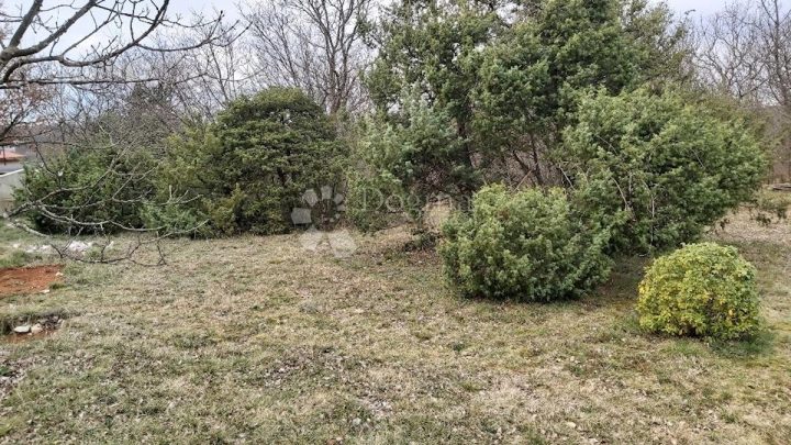 Land for sale 1710 m² – Labin