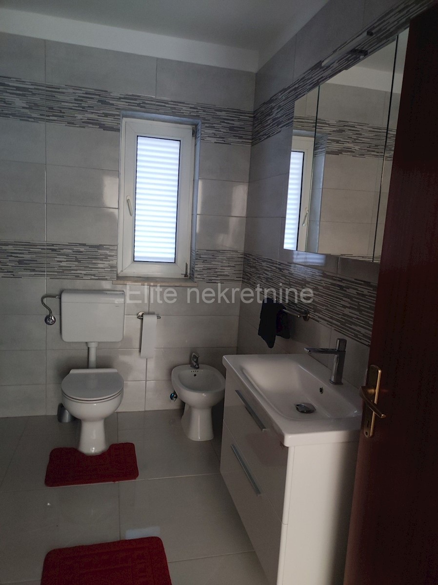 Flat For rent - PRIMORSKO-GORANSKA RIJEKA