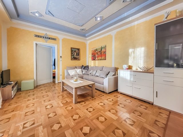 Flat for sale 88 m² – Bale