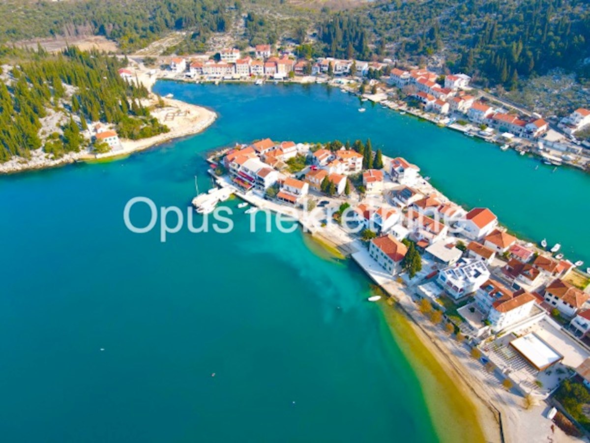 Terreno In vendita - DUBROVAČKO-NERETVANSKA SLIVNO