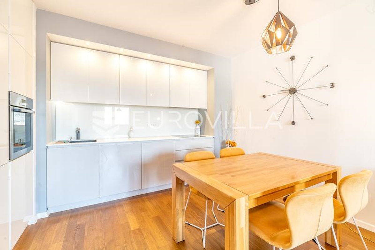 Appartement À vendre - GRAD ZAGREB ZAGREB