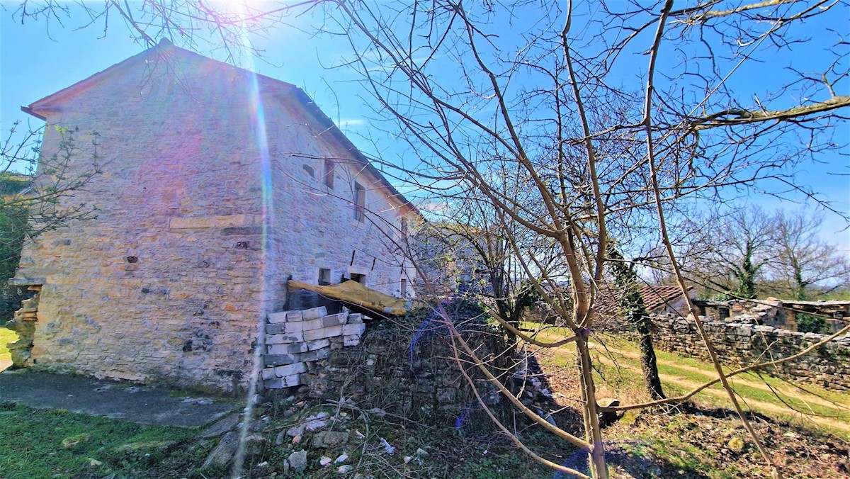 Kuća Na prodaju - ISTARSKA GROŽNJAN