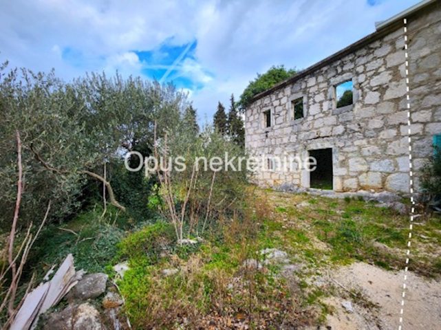 Terreno in vendita 1427 m² – Lovorje