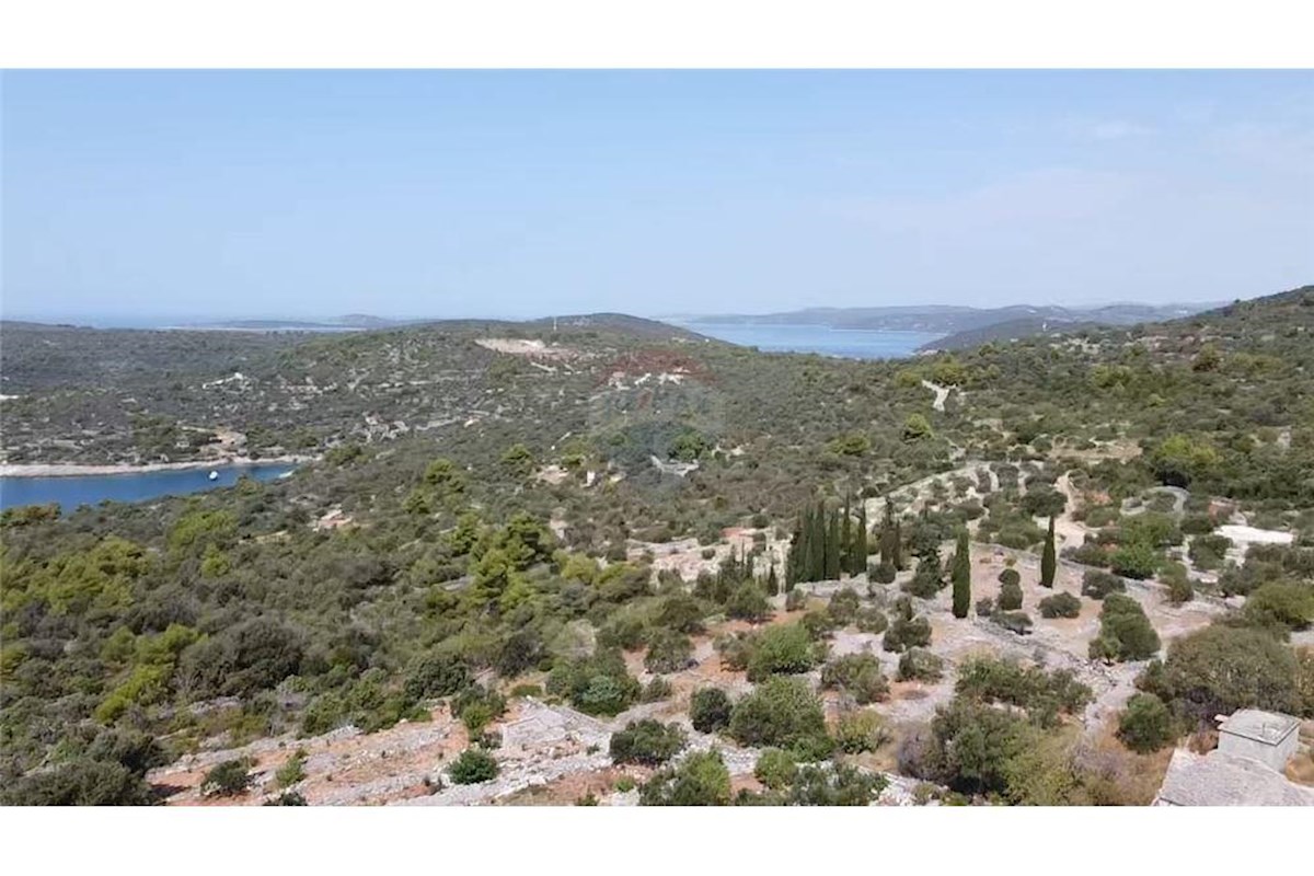 Land For sale - SPLITSKO-DALMATINSKA TROGIR