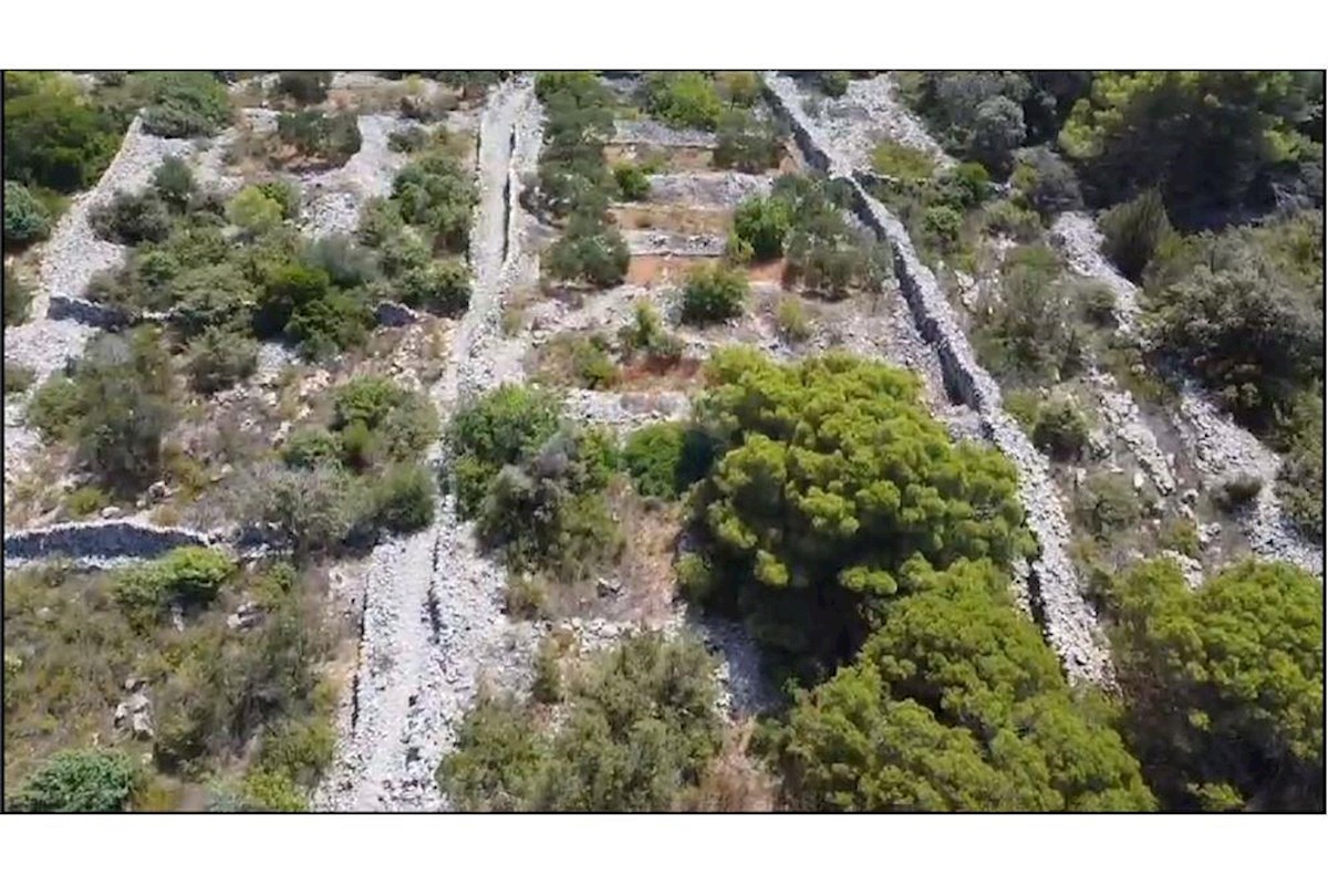 Land For sale - SPLITSKO-DALMATINSKA TROGIR