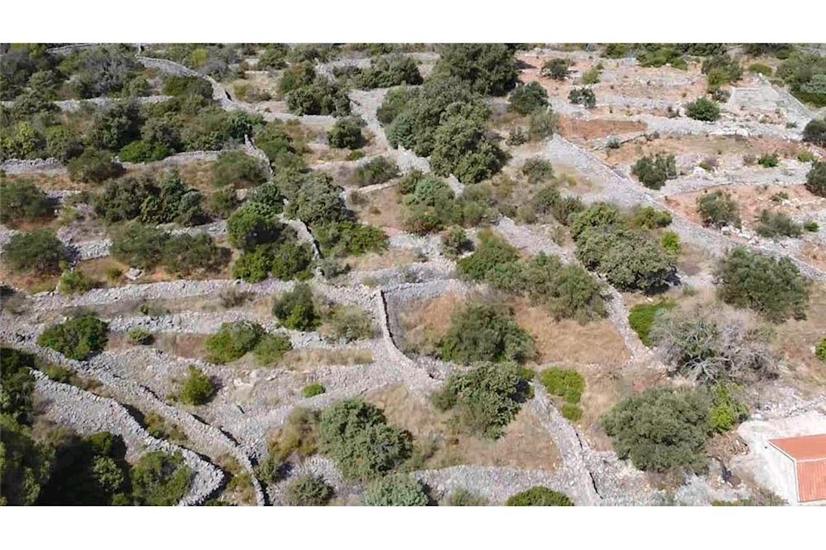 Land For sale - SPLITSKO-DALMATINSKA TROGIR