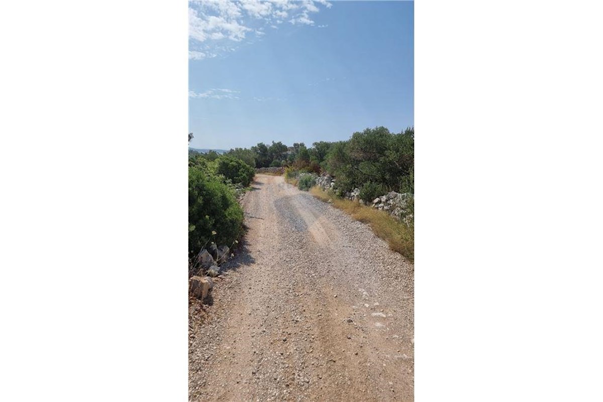 Land For sale - SPLITSKO-DALMATINSKA TROGIR