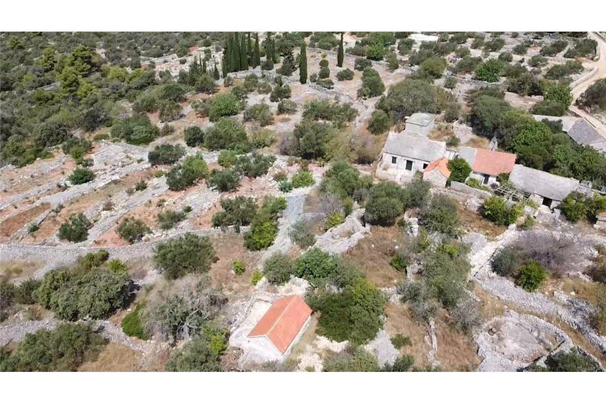 Land For sale - SPLITSKO-DALMATINSKA TROGIR