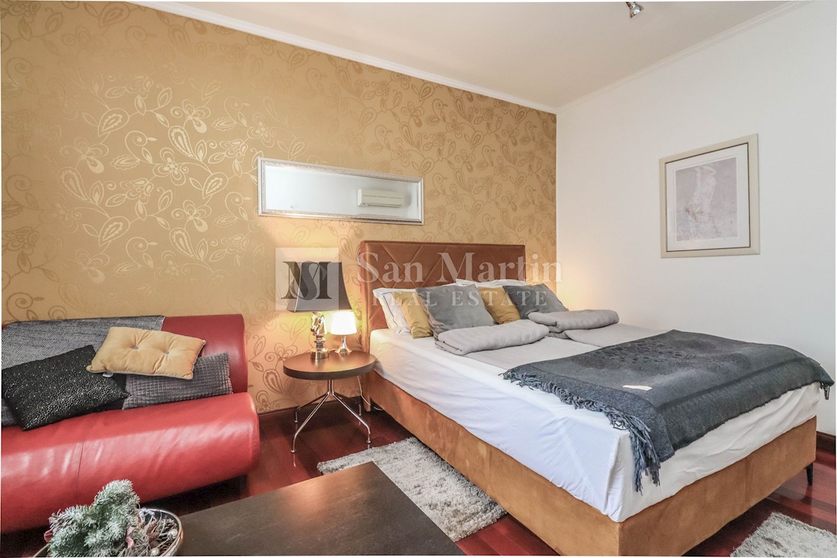Apartmán Na predaj - ISTARSKA POREČ